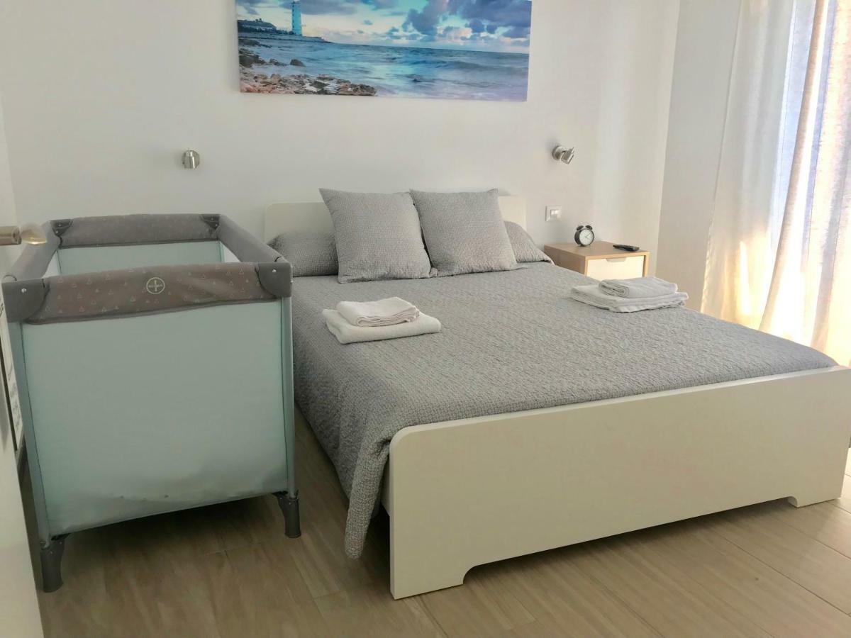 Apartamento Cerca Del Mar บลาเนส ภายนอก รูปภาพ